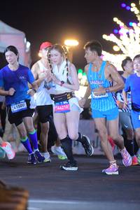 BIB: 41500, 46210
                            <button type="button" onclick="openModal(22982053)" class="btn btn-primary btn-sm float-right btn-popup" data-toggle="modal" data-target=".modal-high-quality">
                        <i class="fas fa-shopping-cart"></i> Add to Cart
                    </button>
                                            <button type="button" onclick="isThisMe(22982053, true)" class="btn btn-success btn-sm float-right btn-popup btn-isme hidden" data-toggle="tooltip" data-placement="bottom" title="นี่คือรูปของคุณใช่ไหม คลิกที่นี่เพื่อเอาเข้าอัลบั้ม">
                        <i class="fas fa-plus"></i> Add to album
                    </button>
                    <button type="button" onclick="isThisMe(22982053, false)" class="btn btn-warning btn-sm float-right btn-popup btn-isnotme hidden">
                        <i class="fas fa-ban"></i> Remove from album
                    </button>